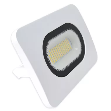 TRACON RSMDLF50 SMD fényvető, fehér 220-240V AC, 50W, 4000K, IP65, 4000lm, EEI=G