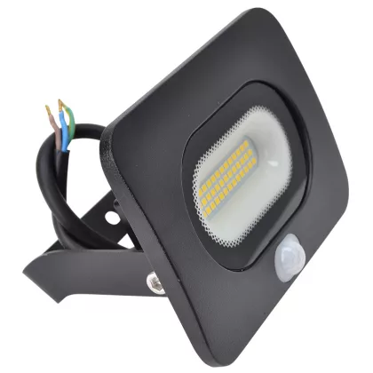   TRACON RSMDLM20 SMD fényvető mozgásérzékelővel, fekete 220-240V AC, 20W, 4000K, IP65,1600lm, 110°, 3-10m, EEI=G