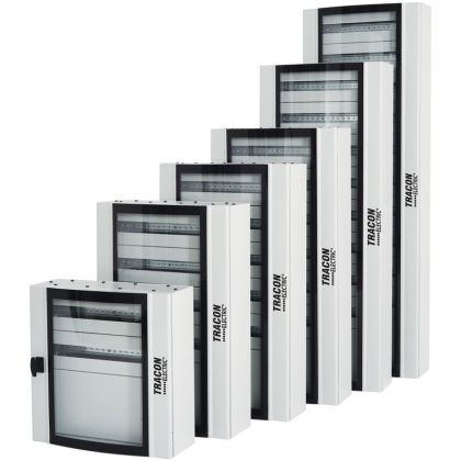   TRACON TGE6018025 Ívelt biztonsági üvegajtós fémelosztószekrény 600×1800×250 / 264M (24×11 rows)