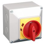   TRACON TSS-40/4T Tokozott biztonsági lakatolható szakaszoló kapcsoló 400V, 50Hz, 40A, 4P, 11kW, 64×64mm, IP44