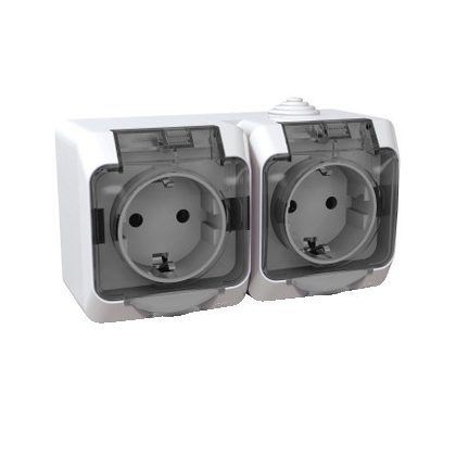 SCHNEIDER WDE000526 CEDAR PLUS 2x2P+F dugalj csatlakozóaljzat, biztonsági zsaluval, átlátszó szürke csapófedéllel, IP44, fehér